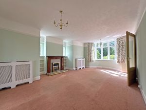 Photo 4- click for photo gallery